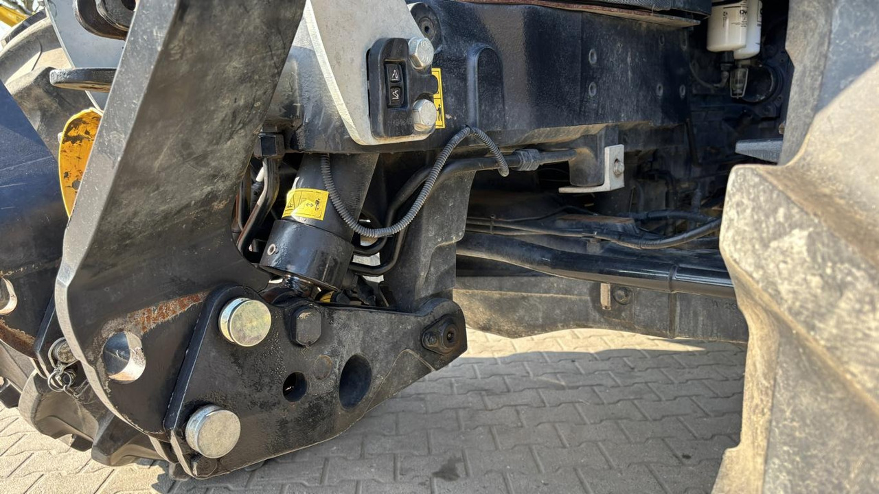 Trator New Holland T 7.210: foto 37