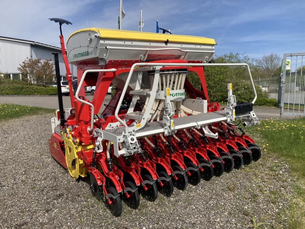 Pöttinger AEROSEM 3002 A - Semeadeira: foto 1 Pöttinger AEROSEM 3002 A - Semeadeira: foto 1