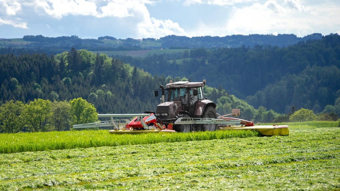 Pöttinger SENSOSAFE 1000 - Maquina para lavrar a terra: foto 4 Pöttinger SENSOSAFE 1000 - Maquina para lavrar a terra: foto 4