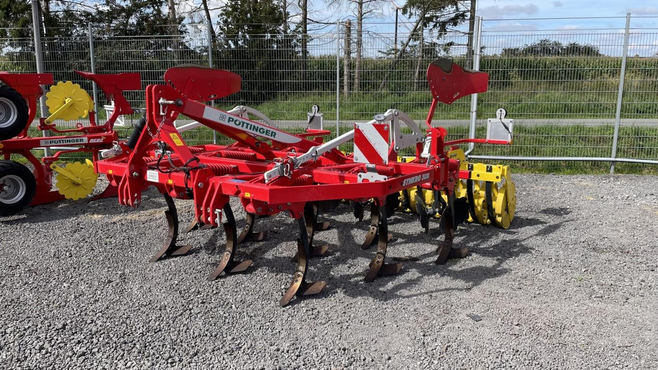 Pöttinger SYNKRO 3030 NOVA - Cultivador: foto 1 Pöttinger SYNKRO 3030 NOVA - Cultivador: foto 1