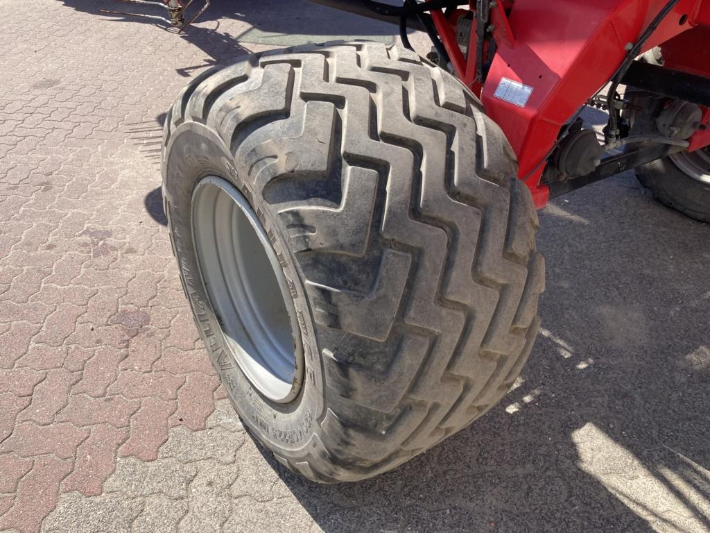 Ancinho enleirador Pöttinger TOP 1252 C: foto 8