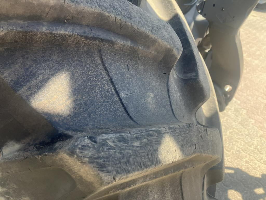 Valtra N 175 - Trator: foto 5 Valtra N 175 - Trator: foto 5