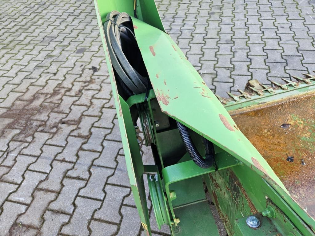 Zürn PROFI JD 800 - Ceifeira debulhadora: foto 3 Zürn PROFI JD 800 - Ceifeira debulhadora: foto 3