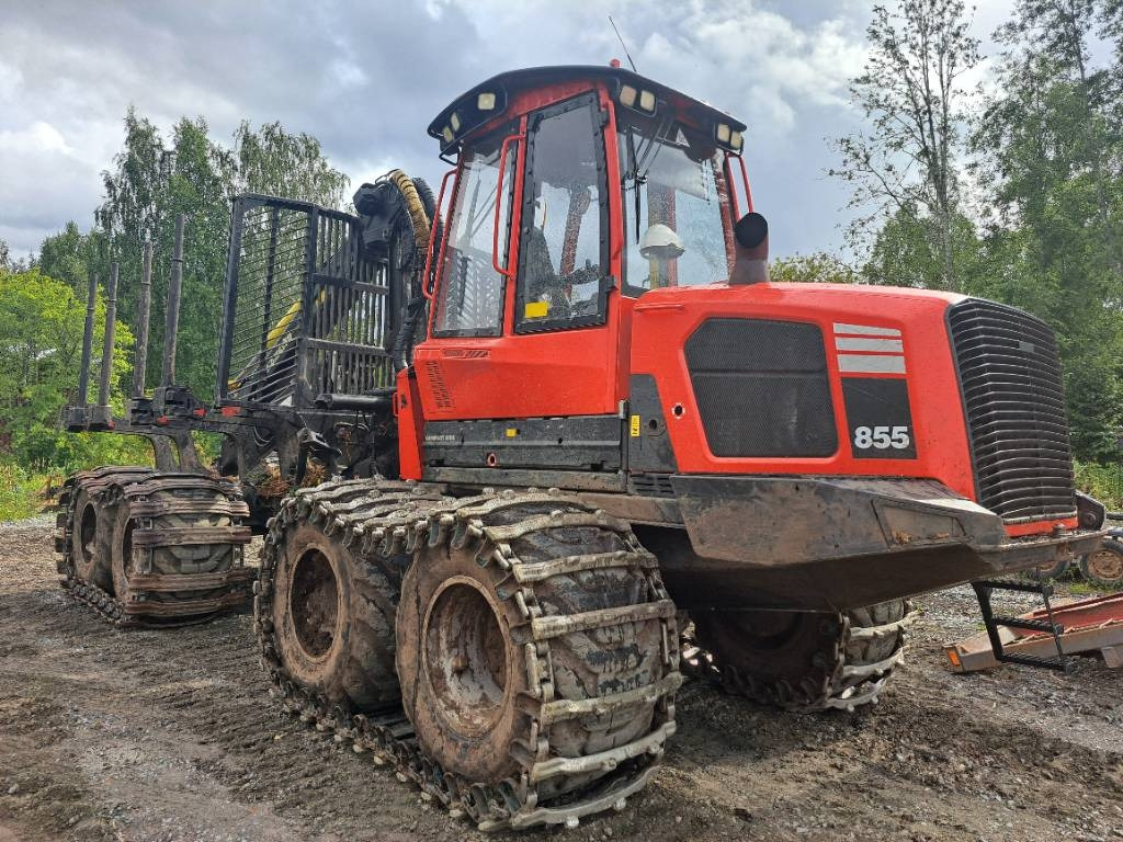 Komatsu 855 - Forwarder: foto 1 Komatsu 855 - Forwarder: foto 1
