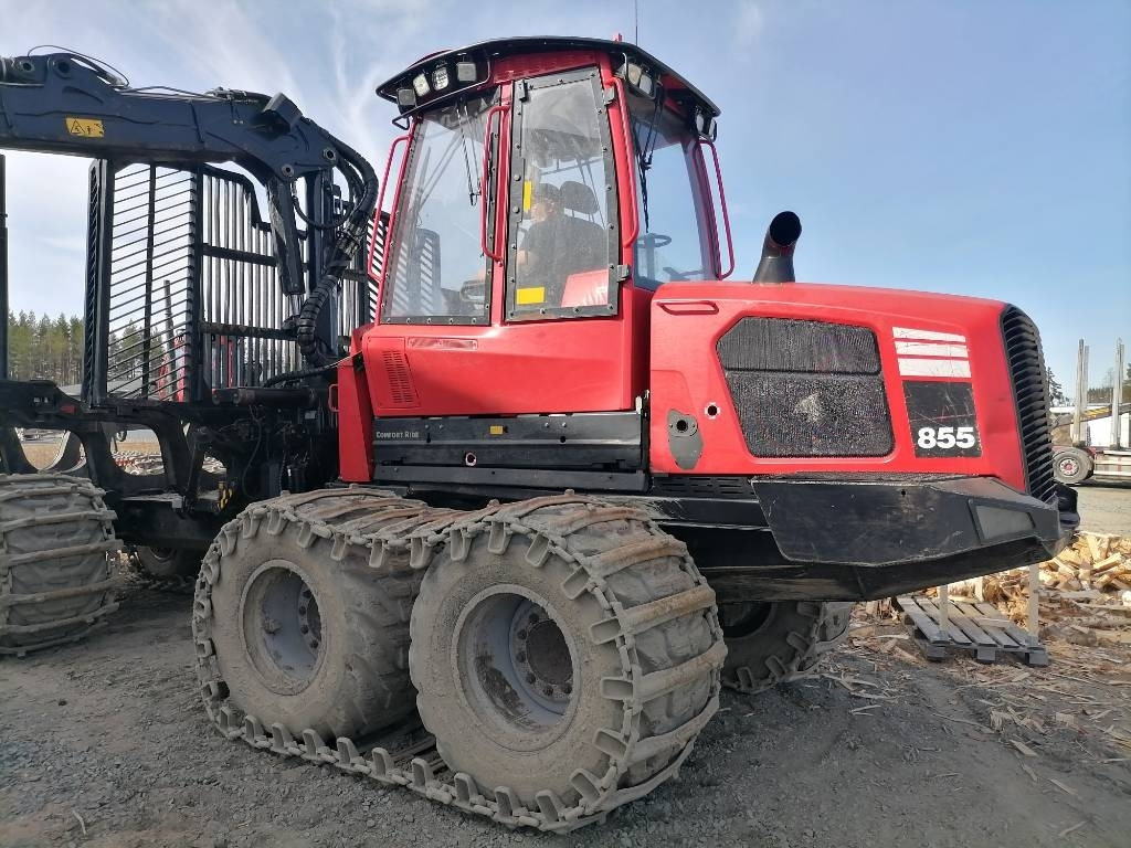 Komatsu 855 - Forwarder: foto 1 Komatsu 855 - Forwarder: foto 1