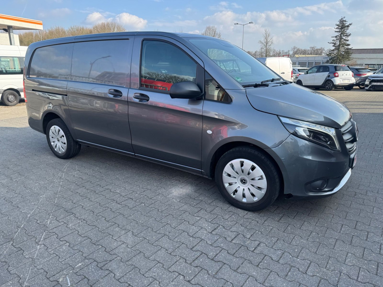 Mercedes-Benz Vito Kasten 116 CDI PRO RWD lang AUT / LED / NAV - Furgão compacto: foto 4 Mercedes-Benz Vito Kasten 116 CDI PRO RWD lang AUT / LED / NAV - Furgão compacto: foto 4