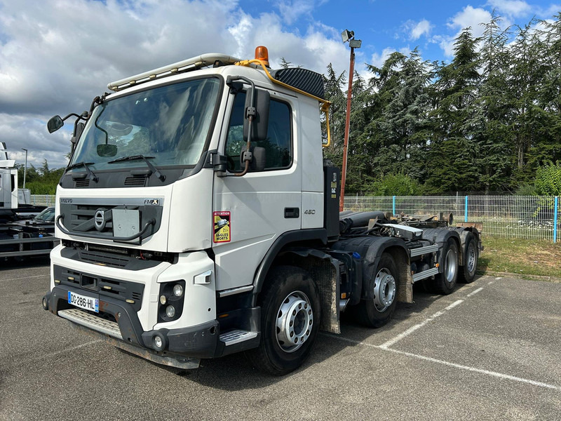 Volvo FM - Camião polibenne: foto 1 Volvo FM - Camião polibenne: foto 1