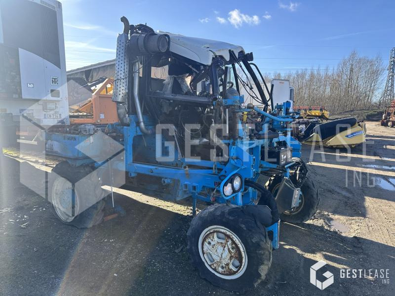 BOBARD 1074 TI - Trator: foto 1 BOBARD 1074 TI - Trator: foto 1