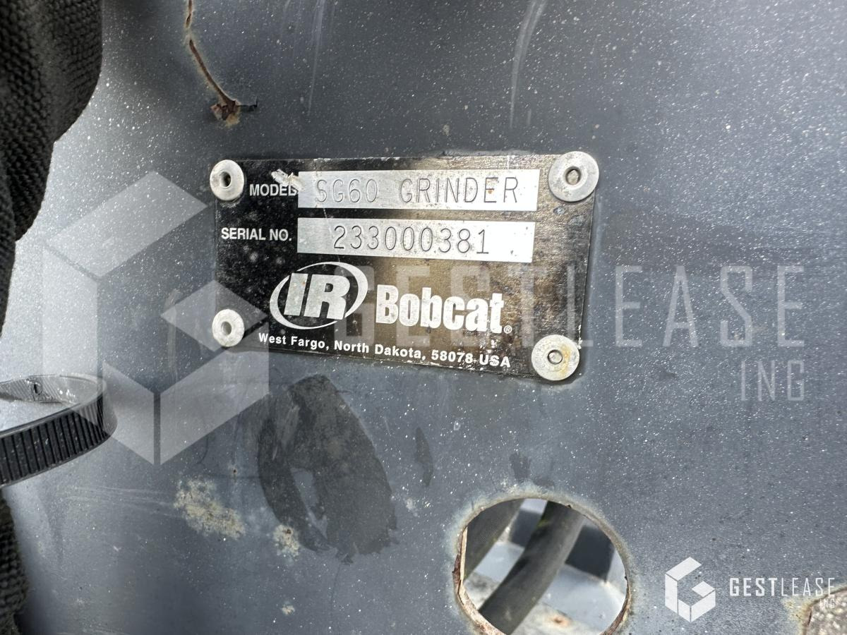 BOBCAT SG60 GRINDER ROGNEUSE DE SOUCHE - Triturador de tocos: foto 4 BOBCAT SG60 GRINDER ROGNEUSE DE SOUCHE - Triturador de tocos: foto 4