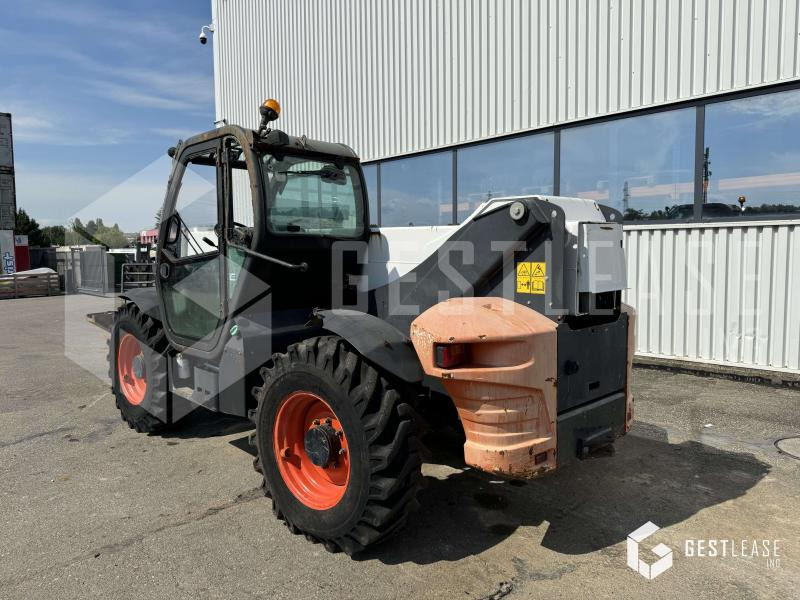 BOBCAT T40180 - Empilhador retráctil: foto 2 BOBCAT T40180 - Empilhador retráctil: foto 2