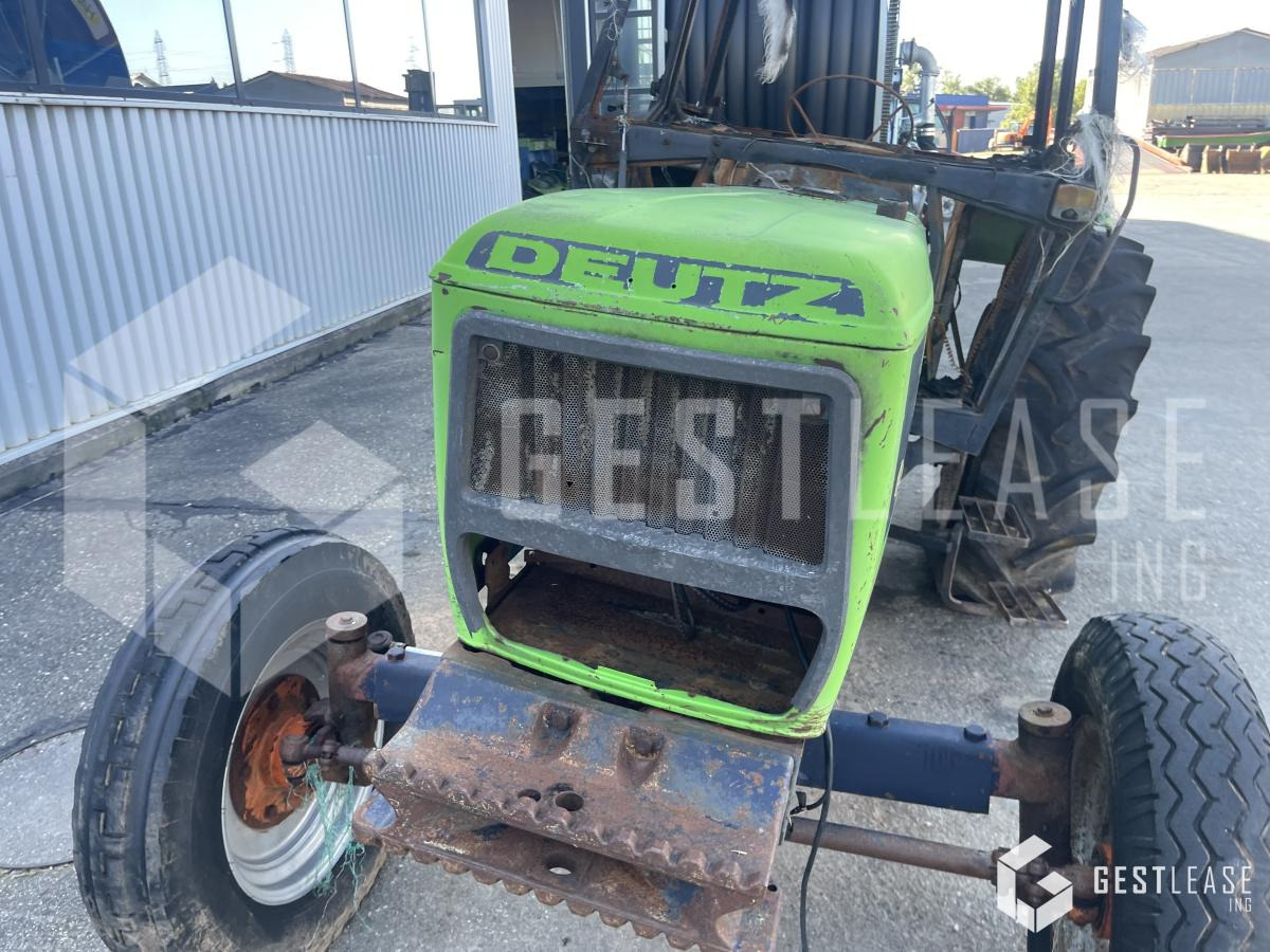 Trator DEUTZ D7207: foto 6