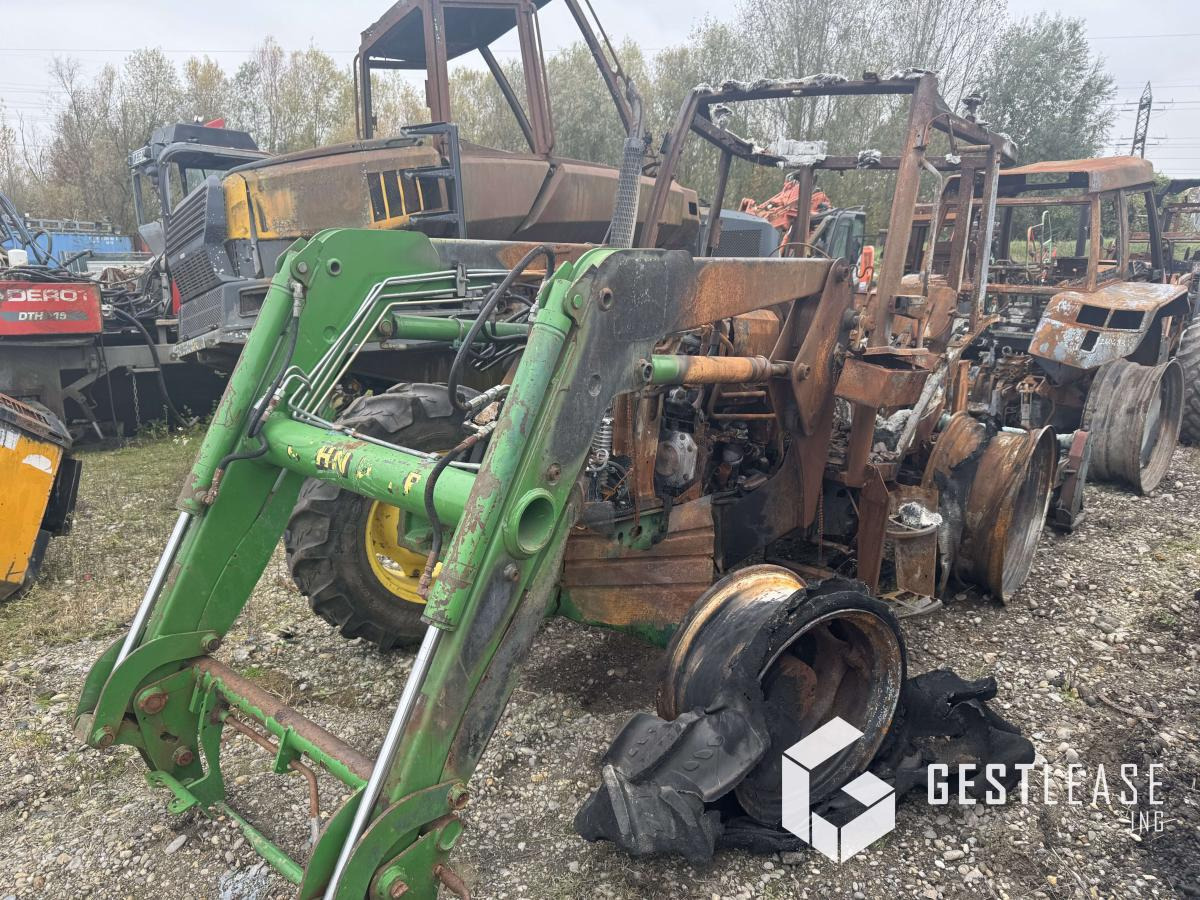 John Deere 5720 - Trator: foto 1 John Deere 5720 - Trator: foto 1