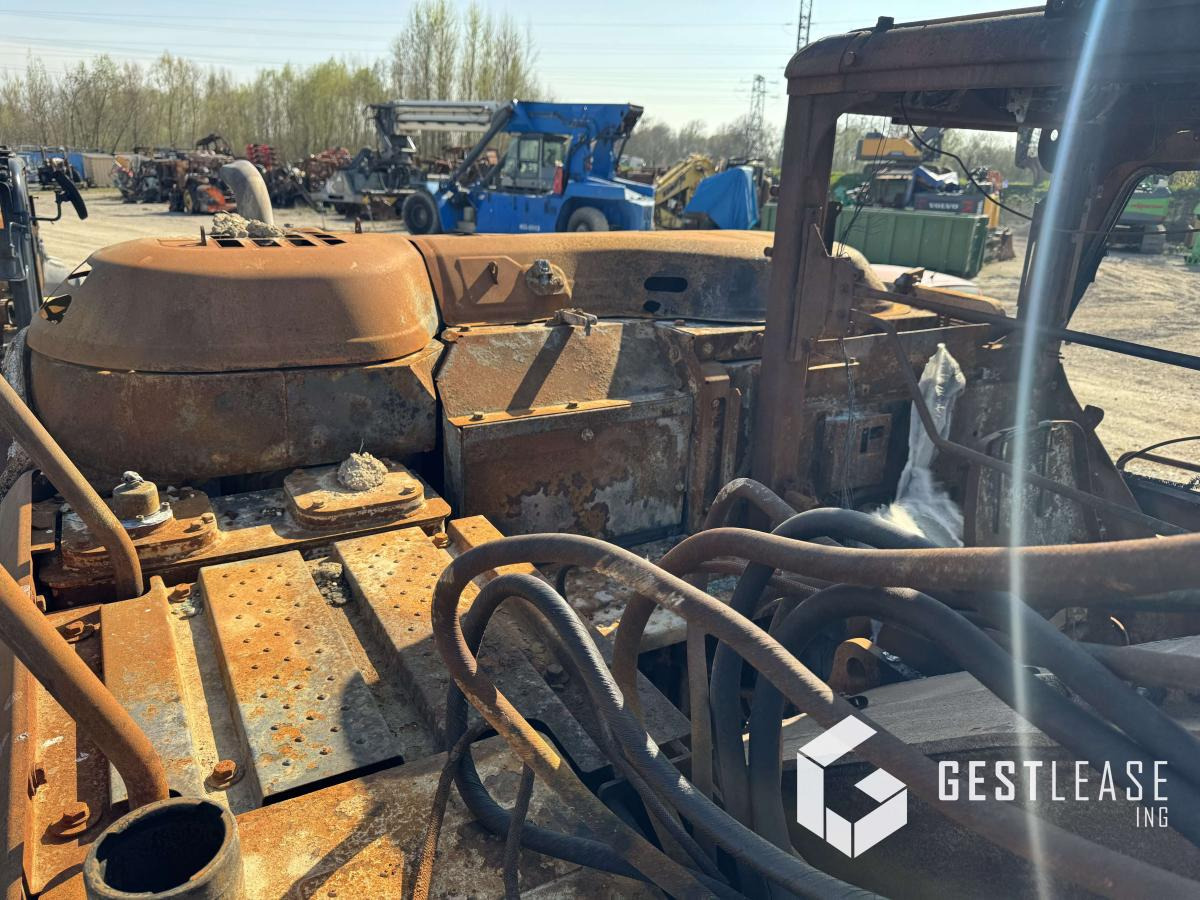 Escavadora de rastos Kobelco SK140: foto 13