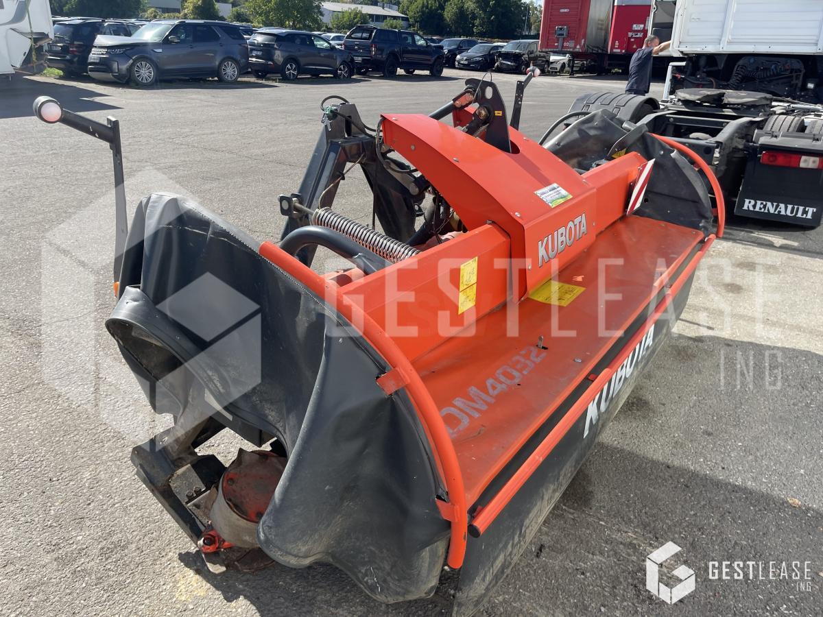 Kubota DM4032 - Gadanheira: foto 3 Kubota DM4032 - Gadanheira: foto 3