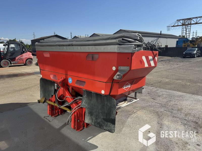 Kuhn AXIS 40.1 W - Distribuidor de fertilizantes: foto 4 Kuhn AXIS 40.1 W - Distribuidor de fertilizantes: foto 4