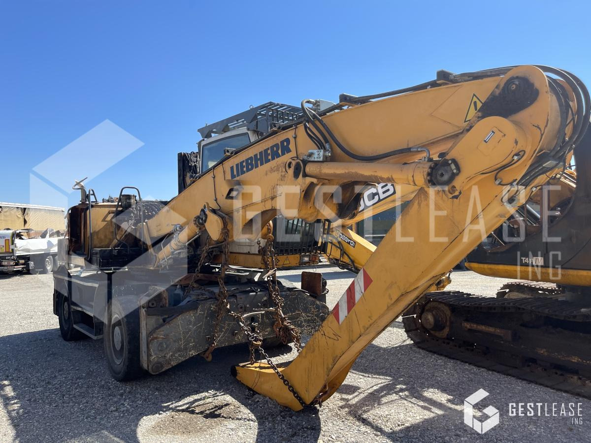 Liebherr A316 - Escavadeira de rodas: foto 4 Liebherr A316 - Escavadeira de rodas: foto 4