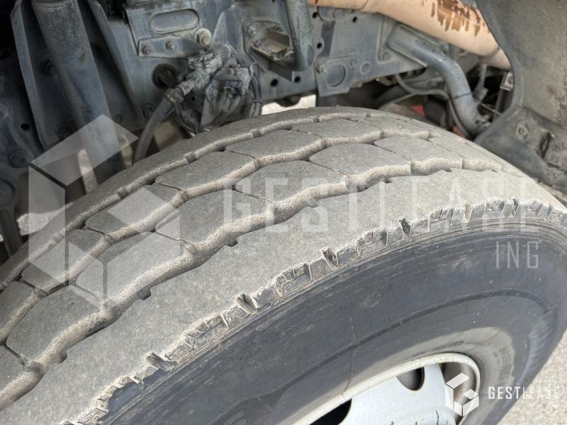Leasing de Mercedes AXOR 1833 Mercedes AXOR 1833: foto 8