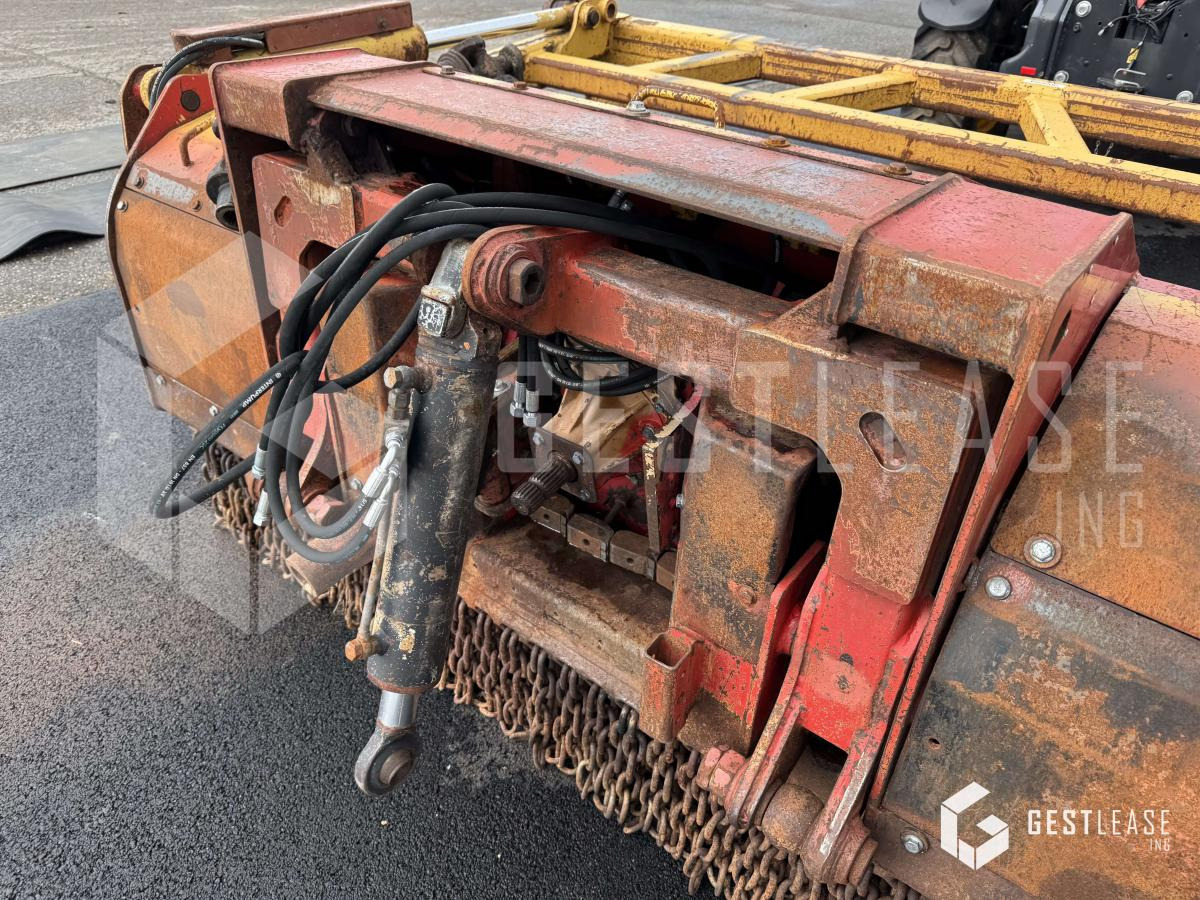 SEPPI STARFORST 225 - Triturador florestal: foto 5 SEPPI STARFORST 225 - Triturador florestal: foto 5