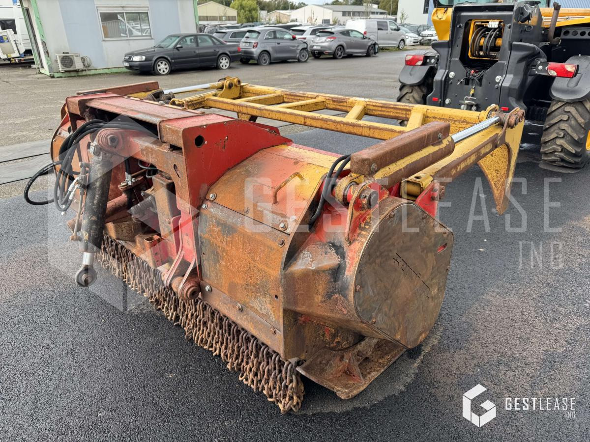 SEPPI STARFORST 225 - Triturador florestal: foto 4 SEPPI STARFORST 225 - Triturador florestal: foto 4