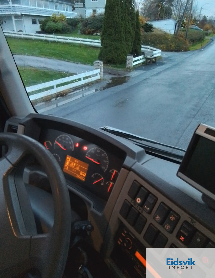 VOLVO EF 340 - Camião basculante: foto 5 VOLVO EF 340 - Camião basculante: foto 5