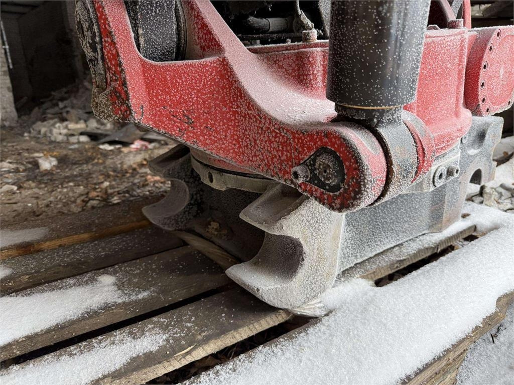 CAT 323 ROTOTILT R8 - Escavadora de rastos: foto 5 CAT 323 ROTOTILT R8 - Escavadora de rastos: foto 5