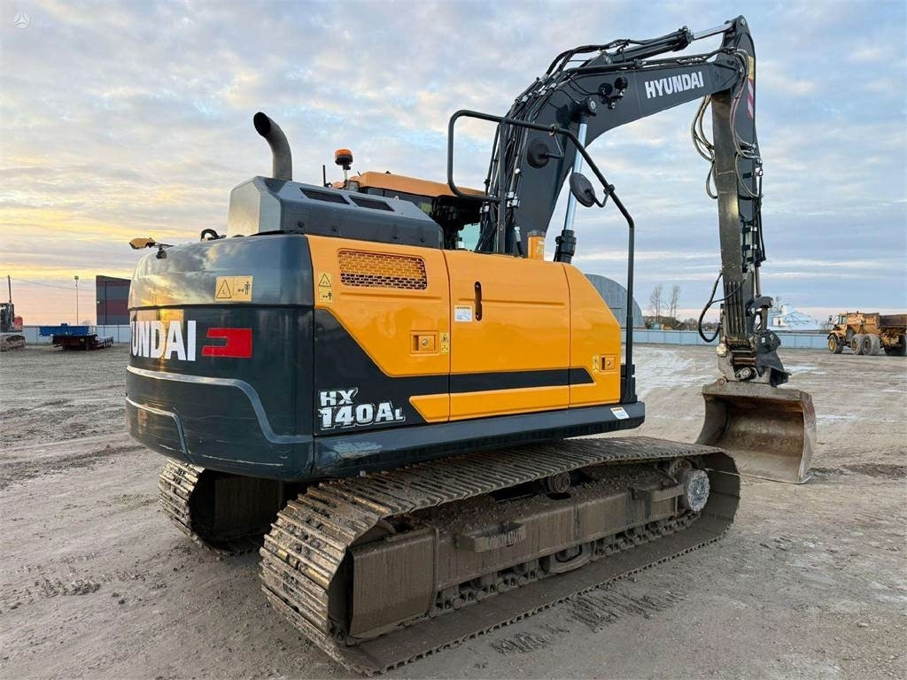 Hyundai HX 140 A L , 2270 H !!! - Escavadora de rastos: foto 4 Hyundai HX 140 A L , 2270 H !!! - Escavadora de rastos: foto 4