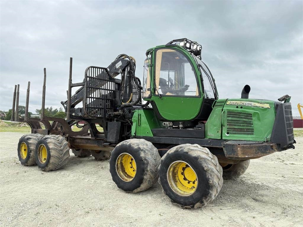 John Deere 1010 E , CF510 10 meter - Forwarder: foto 3 John Deere 1010 E , CF510 10 meter - Forwarder: foto 3