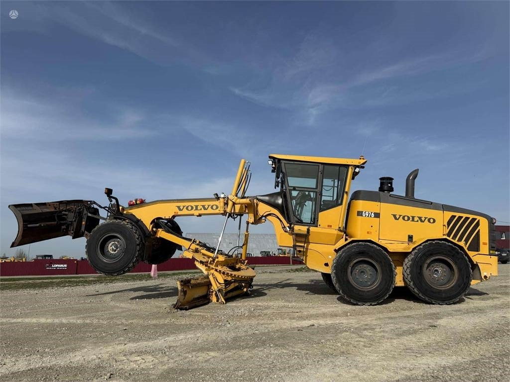 Volvo G976 6x6 Canada made - Motoniveladora: foto 2 Volvo G976 6x6 Canada made - Motoniveladora: foto 2