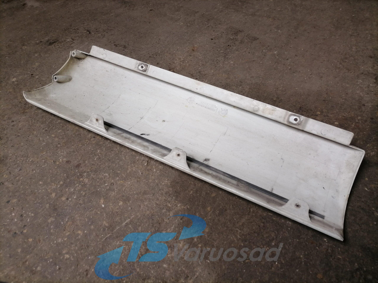 DAF Cab corner 0280063 - Grade radiador por Camião: foto 4 DAF Cab corner 0280063 - Grade radiador por Camião: foto 4