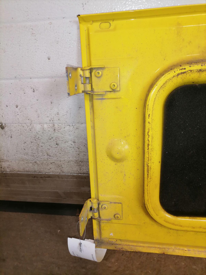 DAF Cab side door 1311495 - Peça universal por Camião: foto 3 DAF Cab side door 1311495 - Peça universal por Camião: foto 3