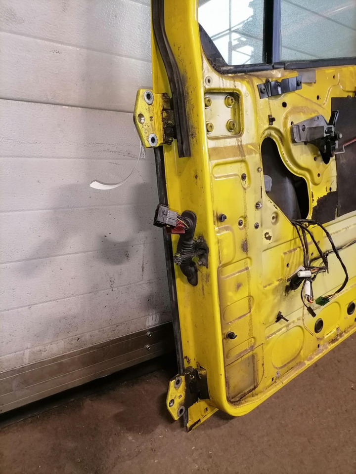 DAF Door 1676219 - Porta e peças por Camião: foto 5 DAF Door 1676219 - Porta e peças por Camião: foto 5