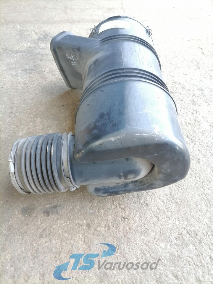 MAN Air filter housing 81084006022 - Sistema de admissão de ar por Camião: foto 2 MAN Air filter housing 81084006022 - Sistema de admissão de ar por Camião: foto 2