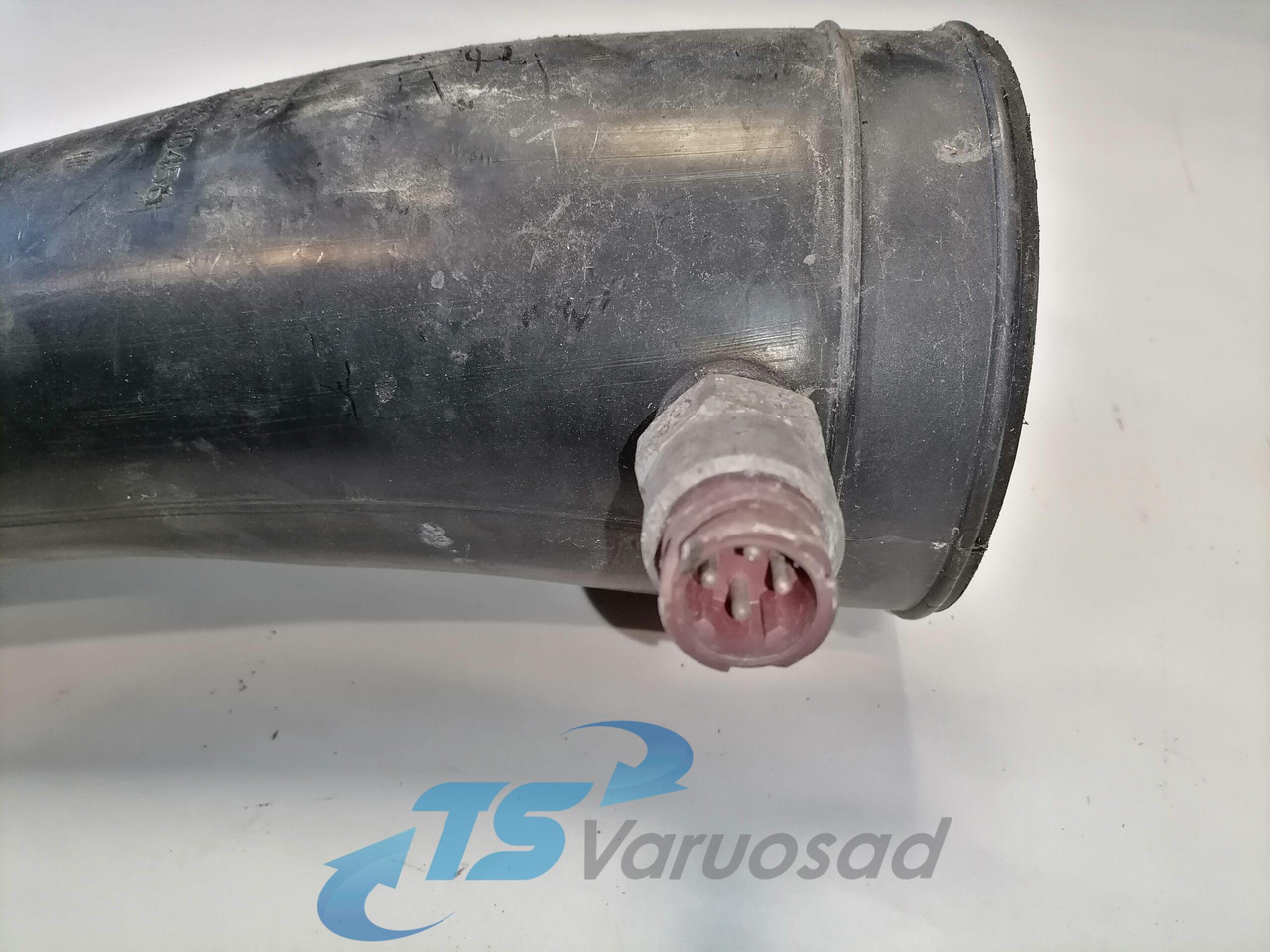 MAN Air intake 81082010456 - Sistema de admissão de ar por Camião: foto 4 MAN Air intake 81082010456 - Sistema de admissão de ar por Camião: foto 4