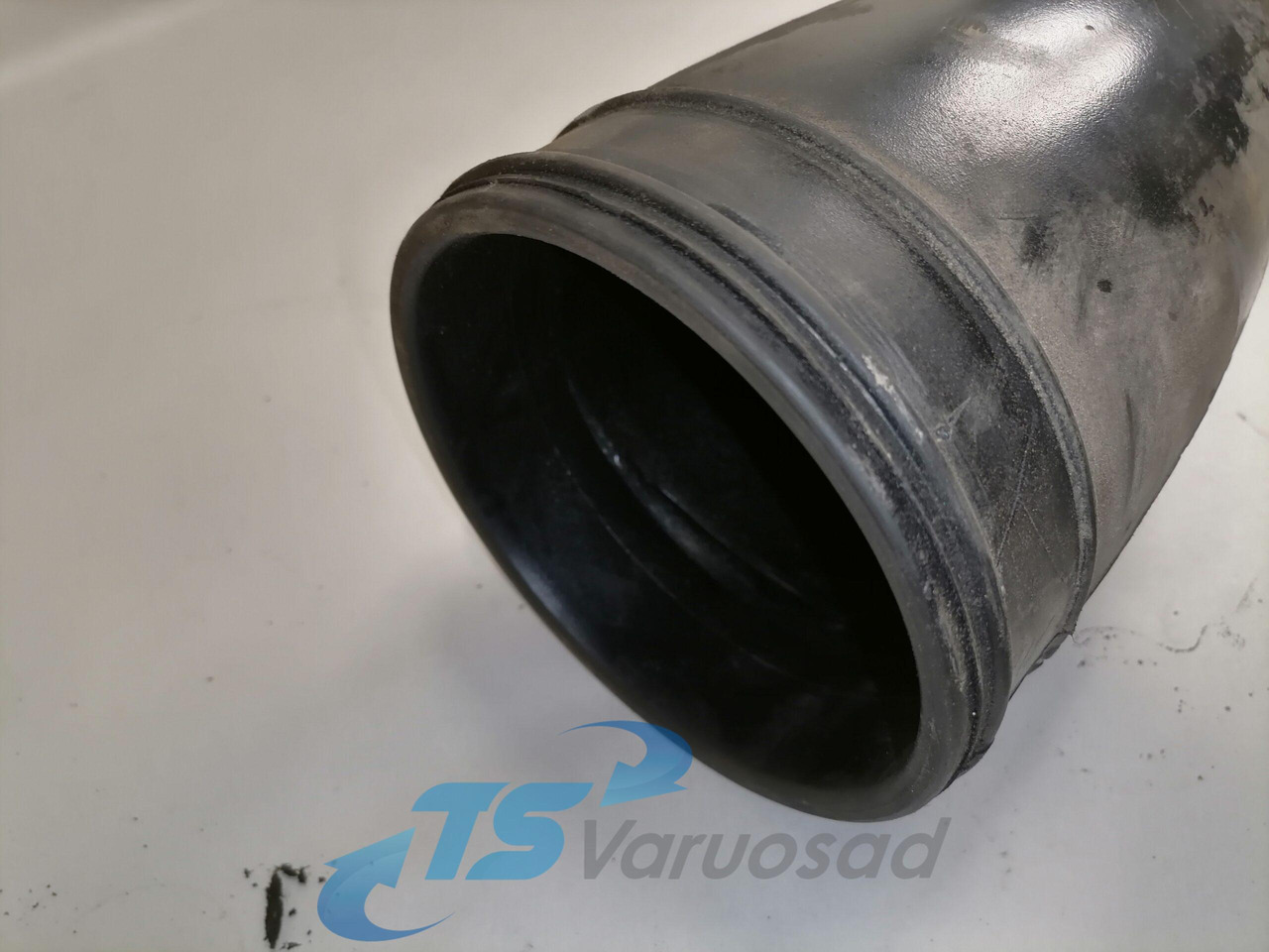 MAN Air intake 81082010490 - Sistema de admissão de ar por Camião: foto 3 MAN Air intake 81082010490 - Sistema de admissão de ar por Camião: foto 3