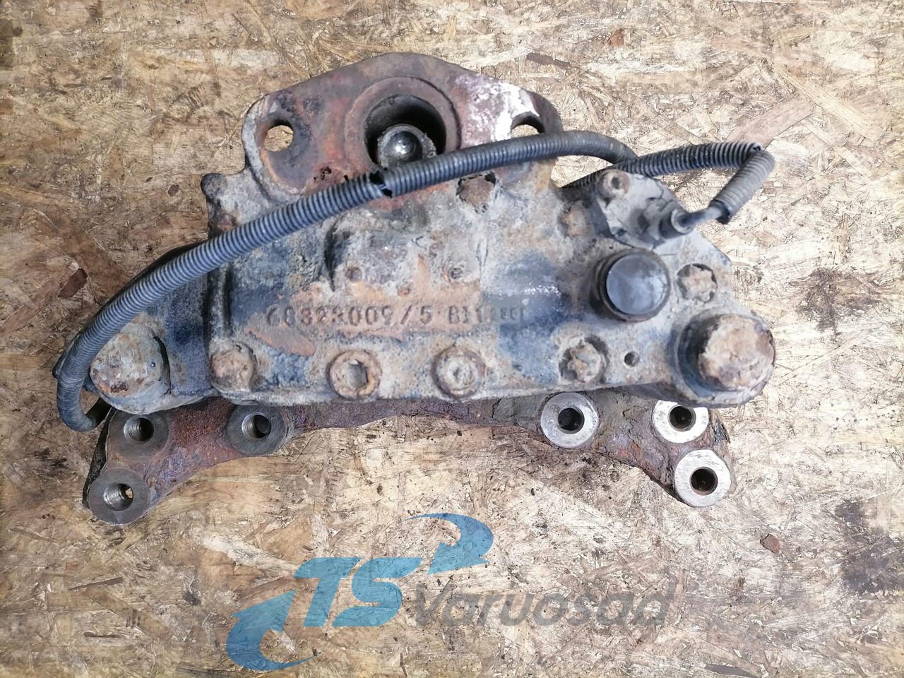 MAN Brake caliper 68323007 - Peças de freio por Camião: foto 3 MAN Brake caliper 68323007 - Peças de freio por Camião: foto 3