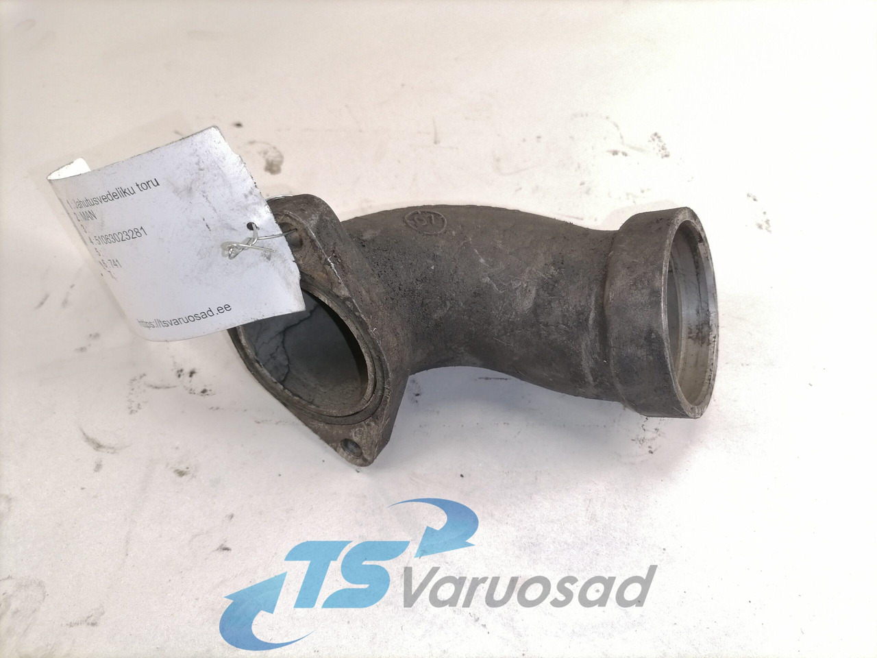 MAN Coolant pipe 51063023281 - Sistema de arrefecimento por Camião: foto 2 MAN Coolant pipe 51063023281 - Sistema de arrefecimento por Camião: foto 2