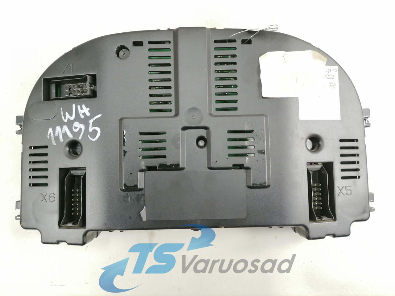 MAN Dashboard 81258077107 - Painel de instrumentos por Camião: foto 3 MAN Dashboard 81258077107 - Painel de instrumentos por Camião: foto 3