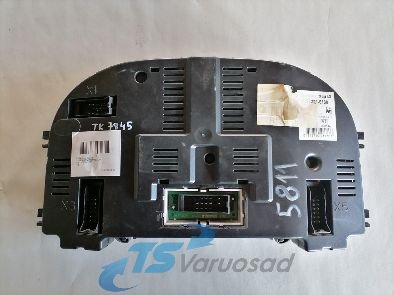 MAN Dashboard 81272026180 - Painel de instrumentos por Camião: foto 3 MAN Dashboard 81272026180 - Painel de instrumentos por Camião: foto 3