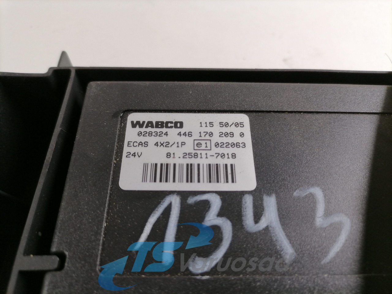 MAN Ecu, ECAS 81258117018 - Centralina electrónica por Camião: foto 4 MAN Ecu, ECAS 81258117018 - Centralina electrónica por Camião: foto 4