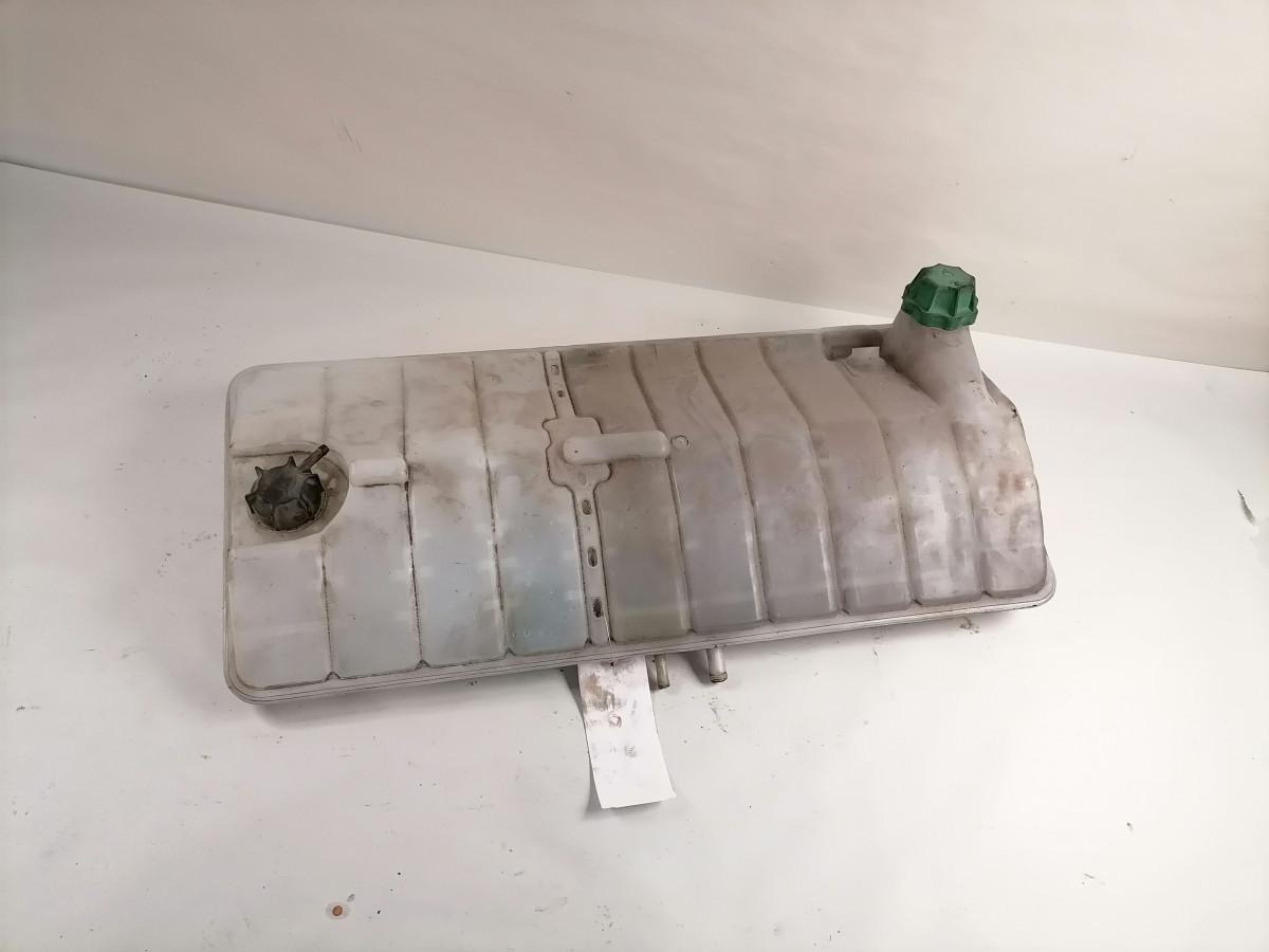 MAN Expansion tank 81061026203 - Peça universal por Camião: foto 2 MAN Expansion tank 81061026203 - Peça universal por Camião: foto 2