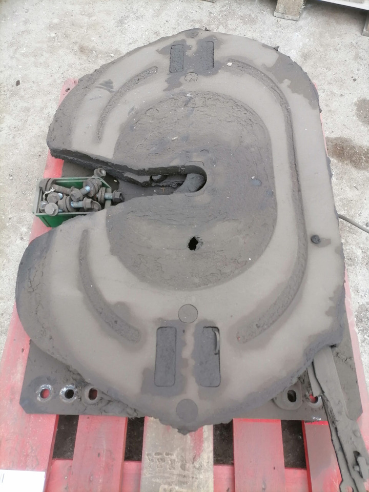MAN Fifht wheel 81427106217 - Quinta-roda por Camião: foto 3 MAN Fifht wheel 81427106217 - Quinta-roda por Camião: foto 3