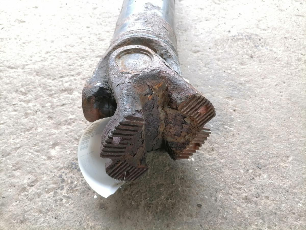 MAN Propeller shaft 81393026132 - Veio de transmissão por Camião: foto 3 MAN Propeller shaft 81393026132 - Veio de transmissão por Camião: foto 3