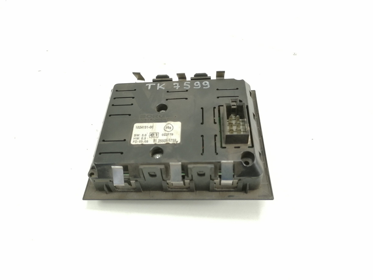 MAN Radio / Telefon 81255056759 - Centralina electrónica por Camião: foto 3 MAN Radio / Telefon 81255056759 - Centralina electrónica por Camião: foto 3