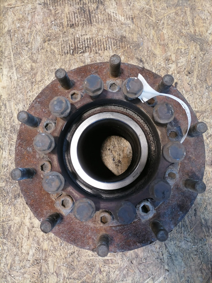 MAN Rear axel hub 81357013155 - Cubo de roda por Camião: foto 4 MAN Rear axel hub 81357013155 - Cubo de roda por Camião: foto 4