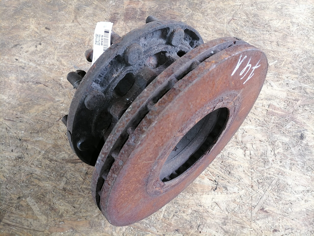 MAN Rear axel hub 81357013155 - Cubo de roda por Camião: foto 4 MAN Rear axel hub 81357013155 - Cubo de roda por Camião: foto 4