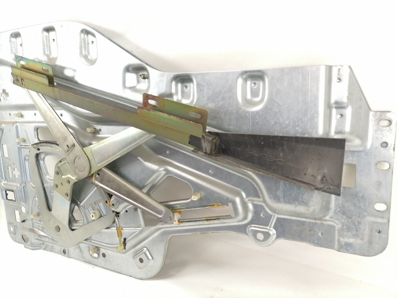 MAN Side window lifting mechanism 81626456034 - Vidro e peças por Camião: foto 4 MAN Side window lifting mechanism 81626456034 - Vidro e peças por Camião: foto 4