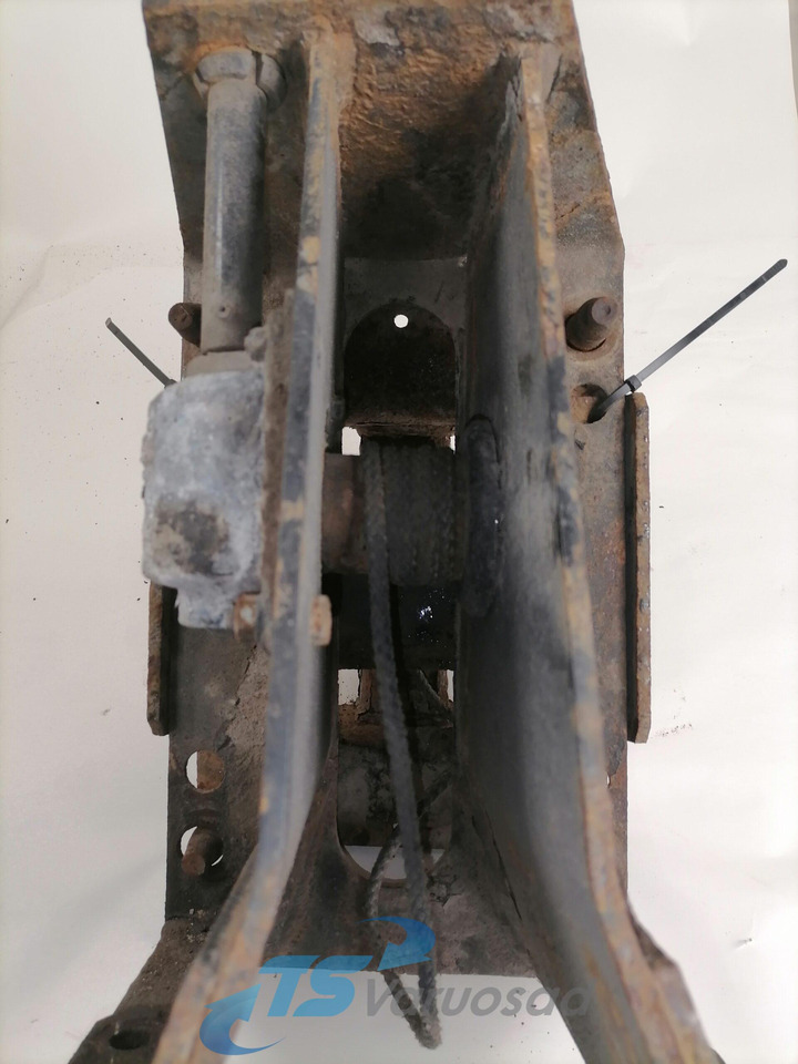 MAN Spare wheel carrier 81424015275 - Peça universal por Camião: foto 5 MAN Spare wheel carrier 81424015275 - Peça universal por Camião: foto 5