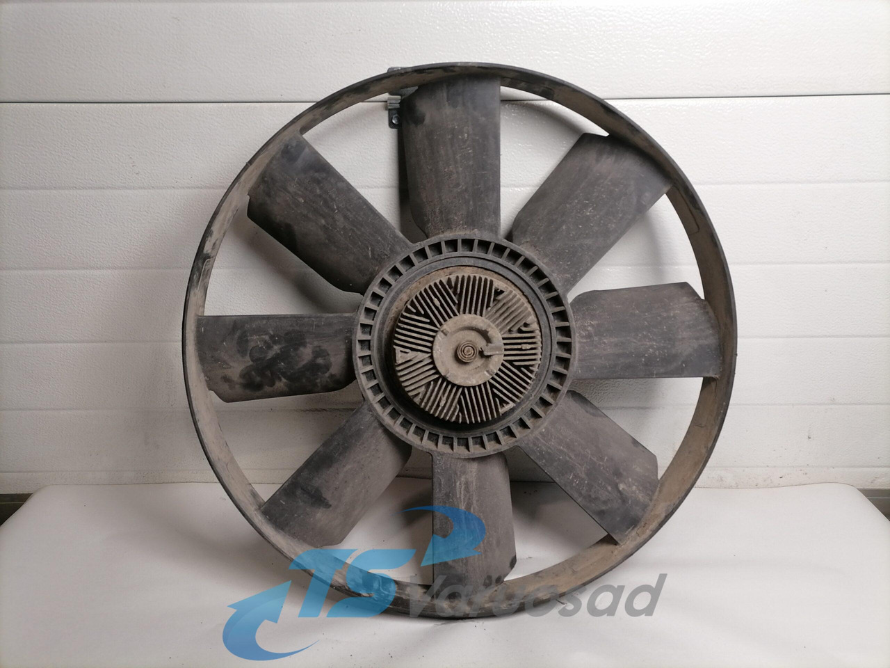 MB Cooling fan 9042050406 - Ventilador por Camião: foto 1 MB Cooling fan 9042050406 - Ventilador por Camião: foto 1