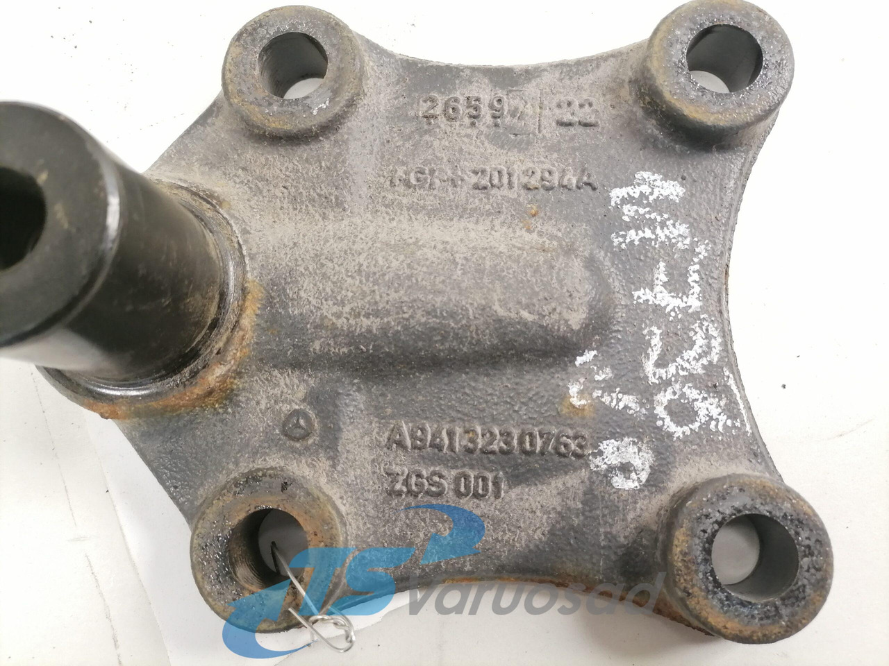 Mercedes-Benz Anti-roll bar bracket A9413230763 - Barra estabilizadora por Camião: foto 2 Mercedes-Benz Anti-roll bar bracket A9413230763 - Barra estabilizadora por Camião: foto 2