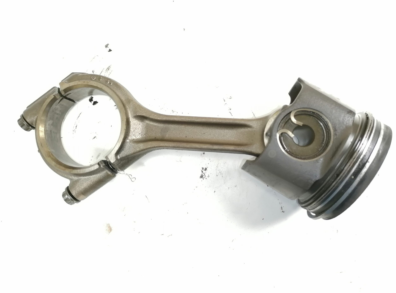 Mercedes-Benz Connecting rod + piston A4710371601 - Piston/ Anel/ Buch por Camião: foto 2 Mercedes-Benz Connecting rod + piston A4710371601 - Piston/ Anel/ Buch por Camião: foto 2